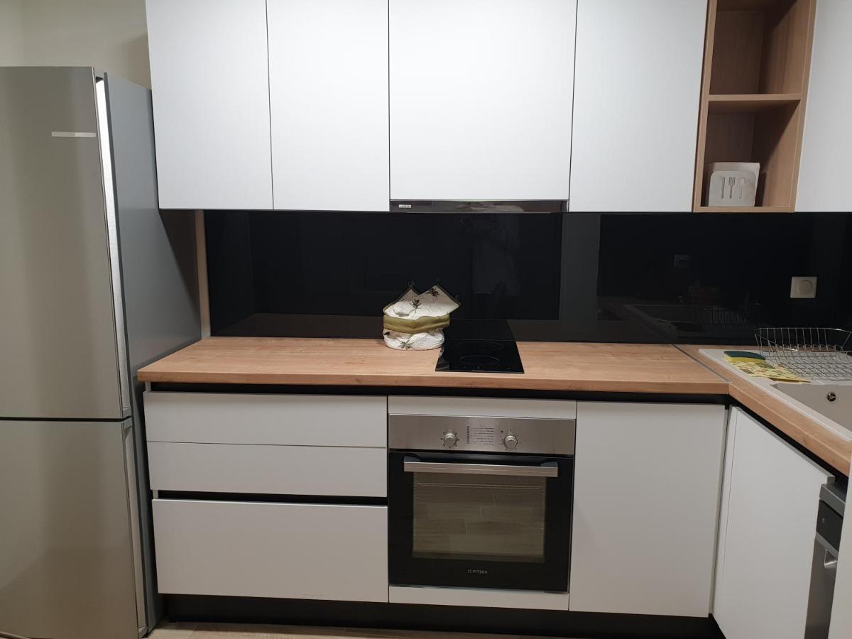 Olive Deluxe Apartment 카르디차 외부 사진