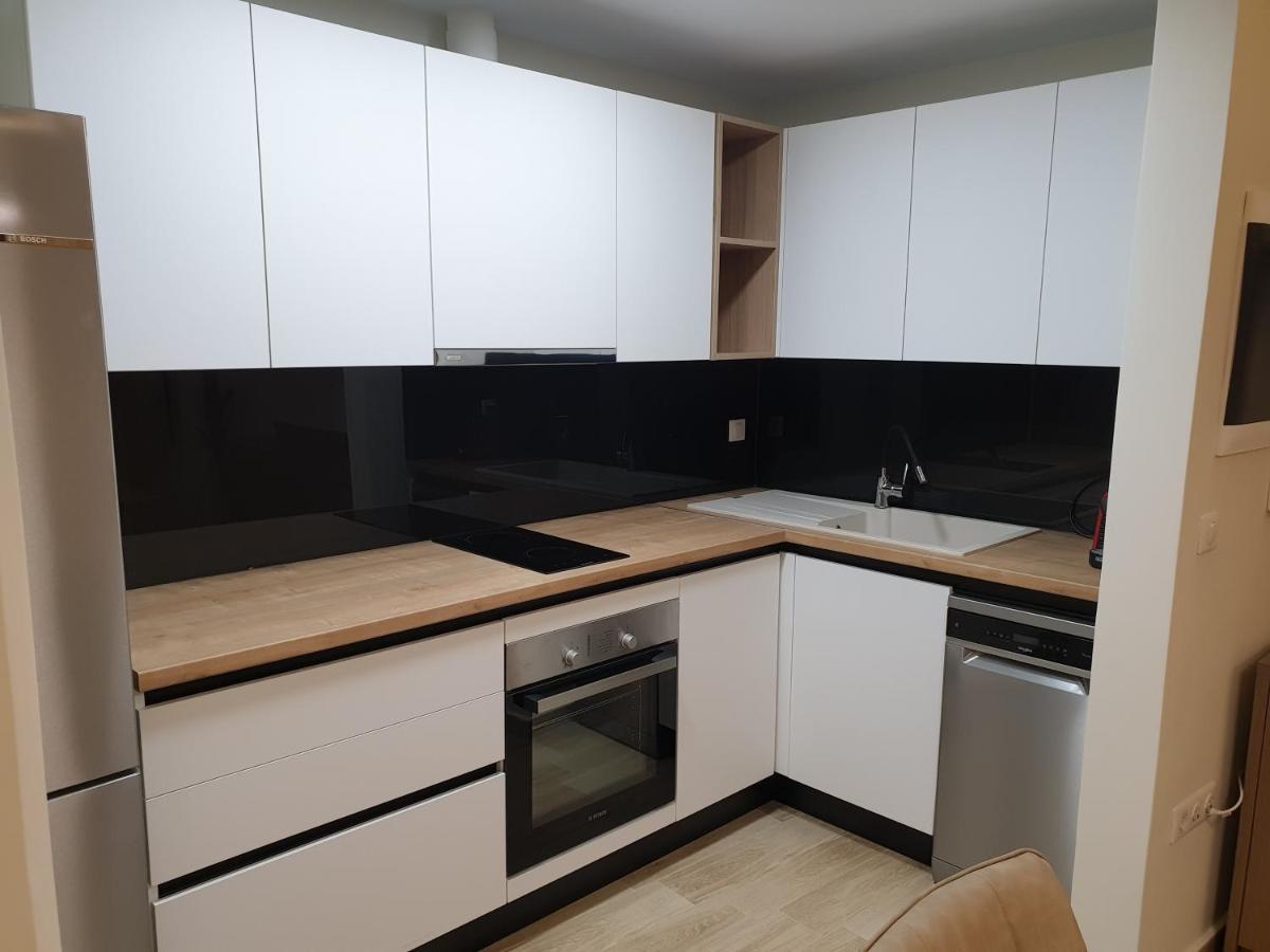 Olive Deluxe Apartment 카르디차 외부 사진