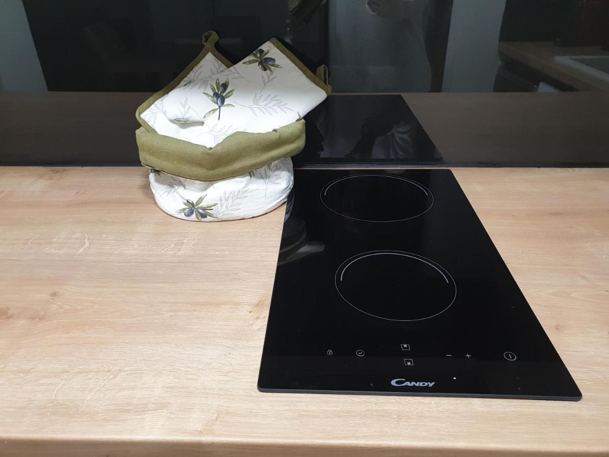 Olive Deluxe Apartment 카르디차 외부 사진